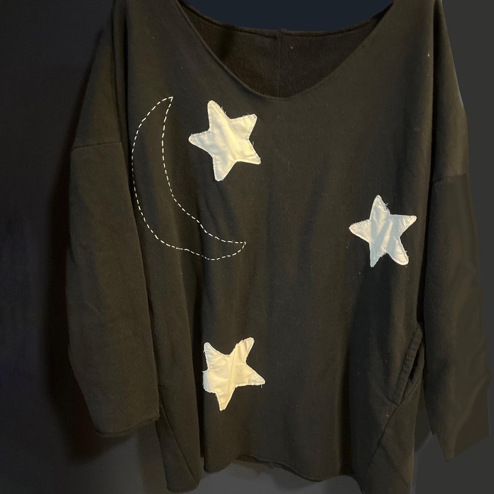 V-Nech Sweatshirt
